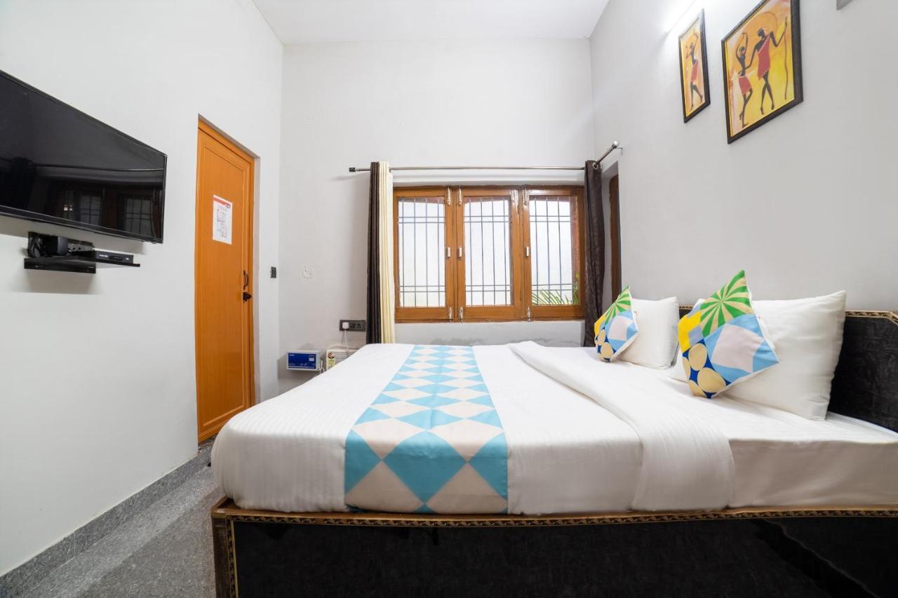Hotel O Home Gautam Homestay Dehradun Exterior photo
