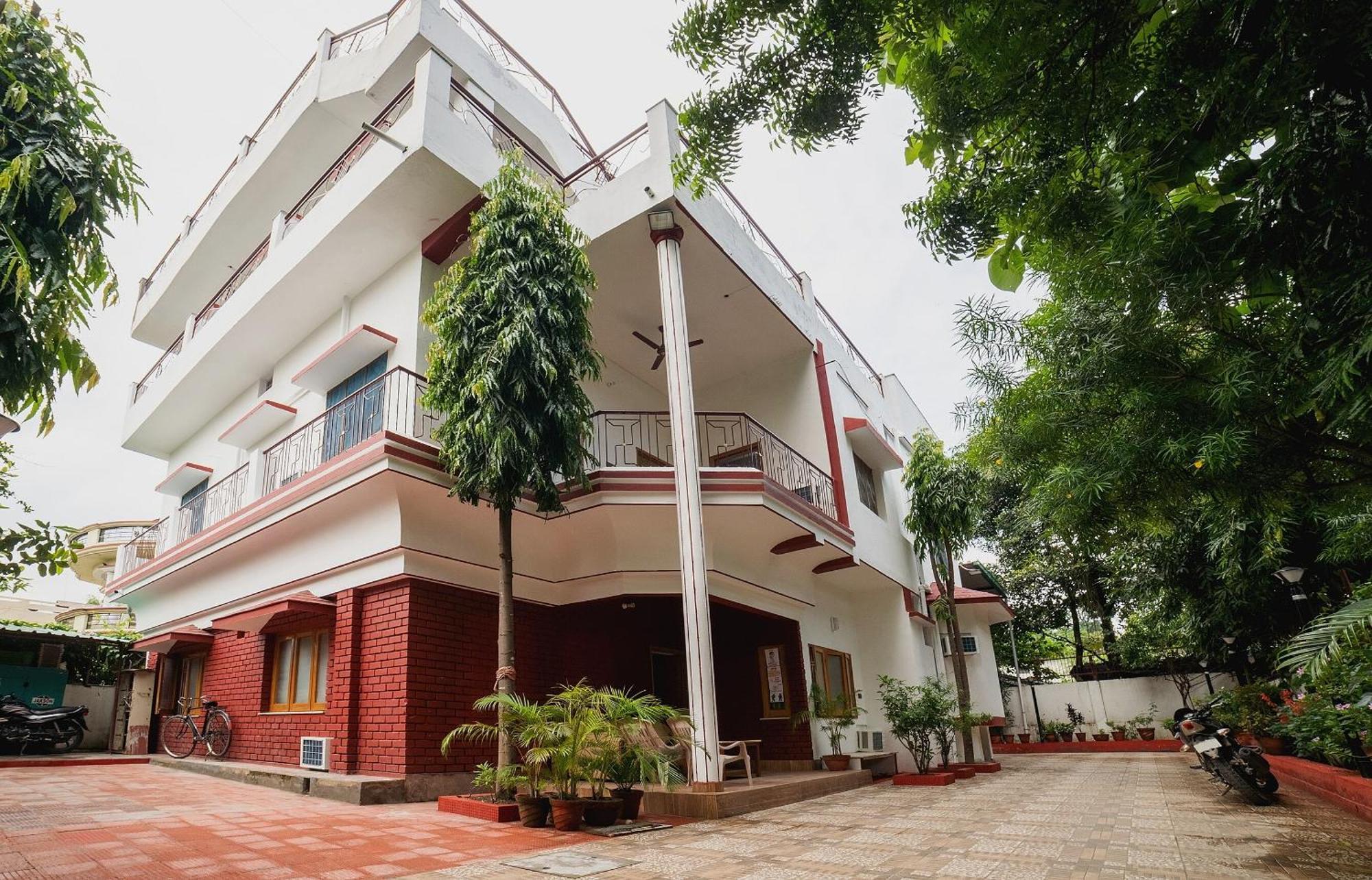 Hotel O Home Gautam Homestay Dehradun Exterior photo