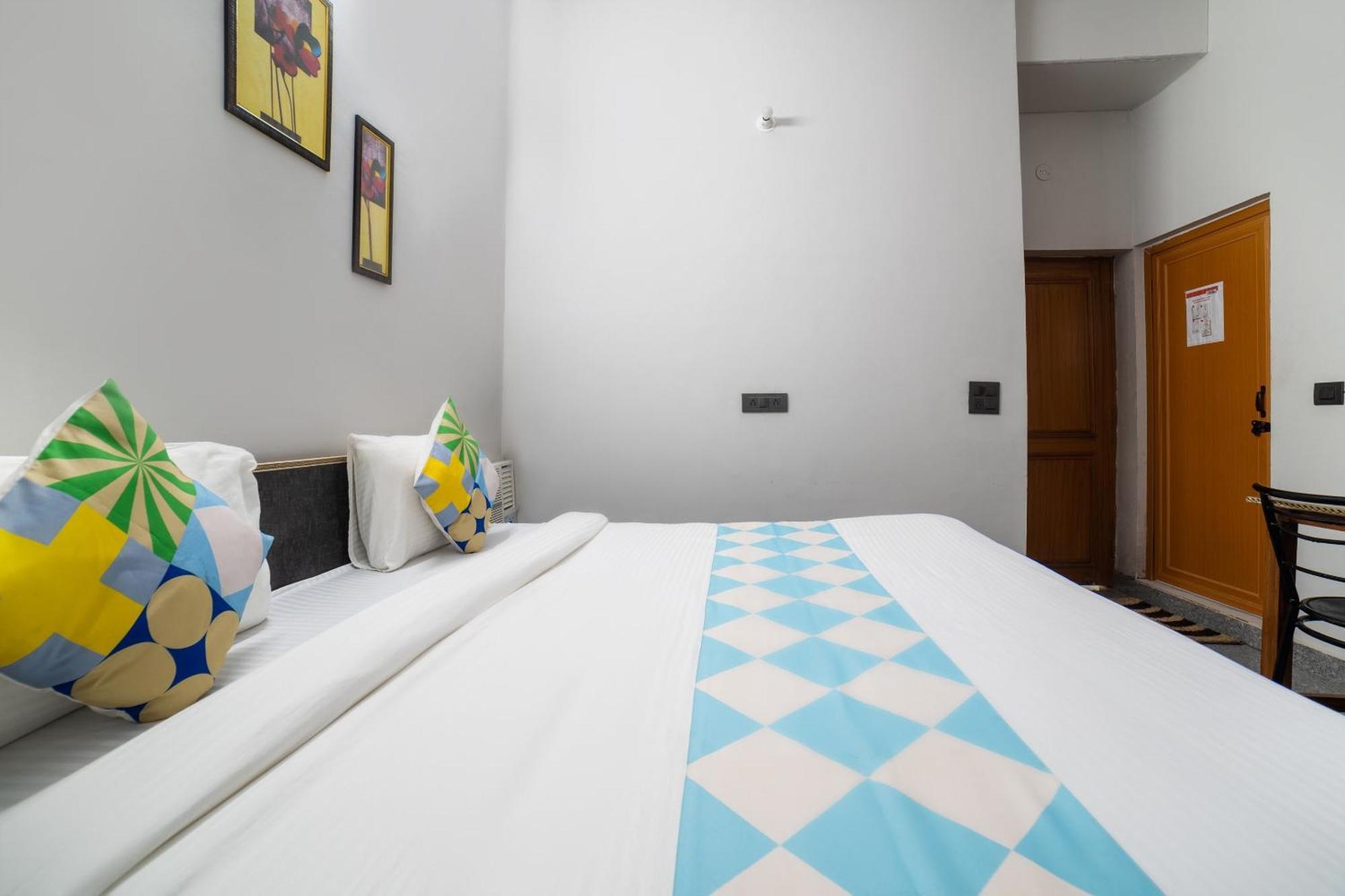 Hotel O Home Gautam Homestay Dehradun Exterior photo